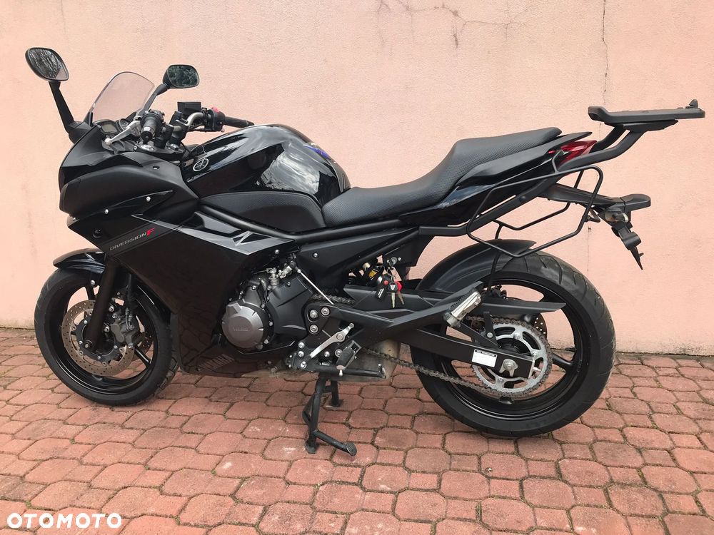 Yamaha XJ - 2