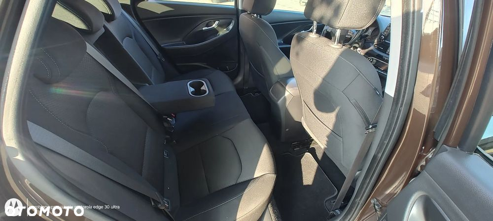 Hyundai i30 - 32