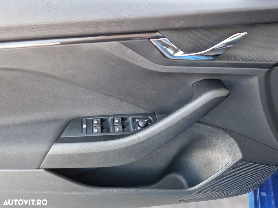 Skoda Kamiq 1.0 TSI DSG Selection - 17