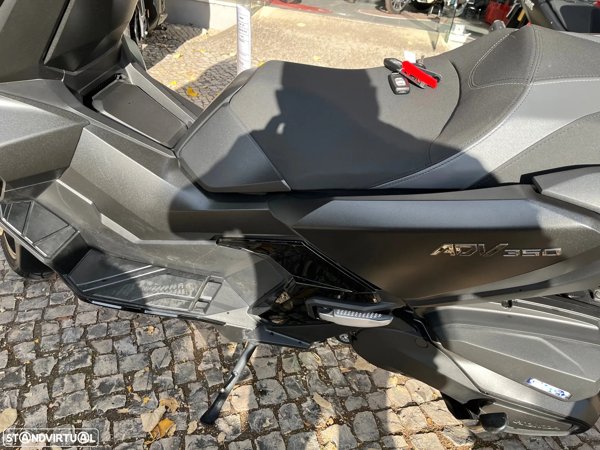 Honda ADV 350 IA - 10