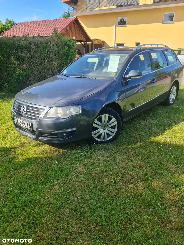 Volkswagen Passat - 2