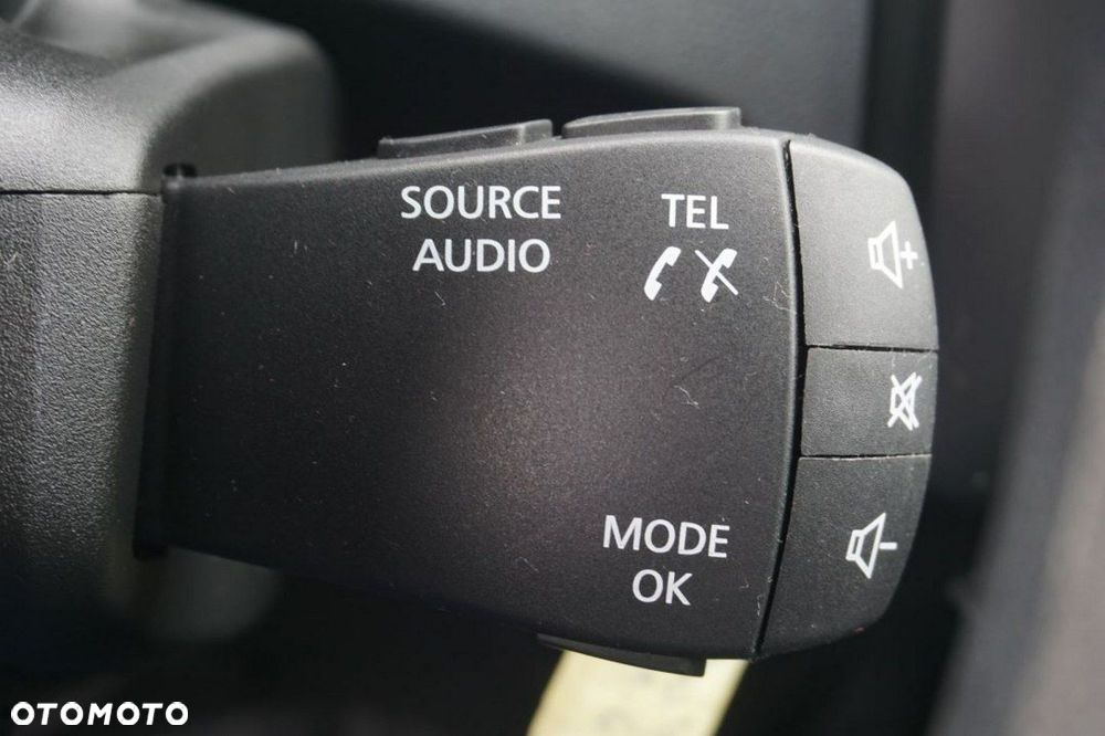Dacia Duster 1.6 SCe Essential - 17