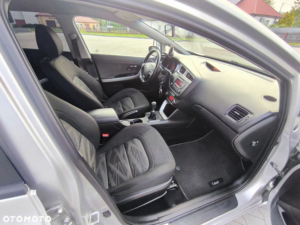 Kia Ceed 1.6 CRDi L - 8