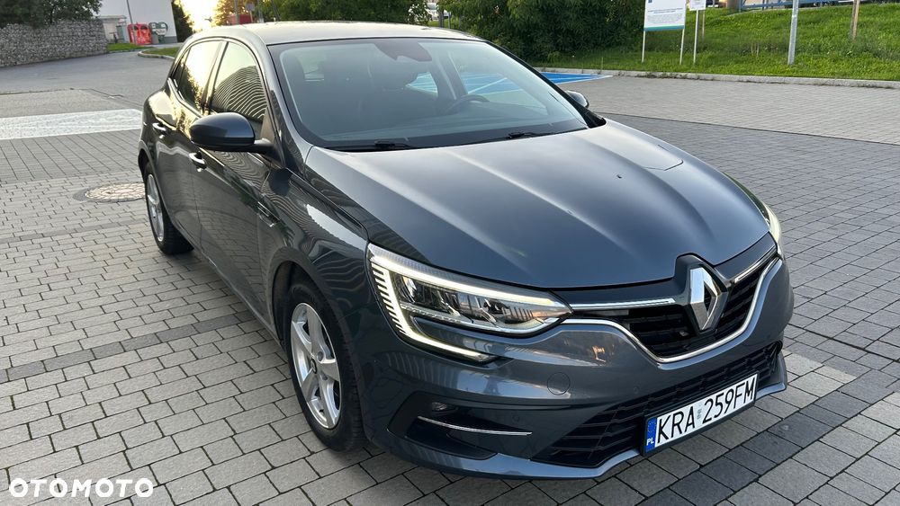 Renault Megane TCe 115 GPF ZEN - 14