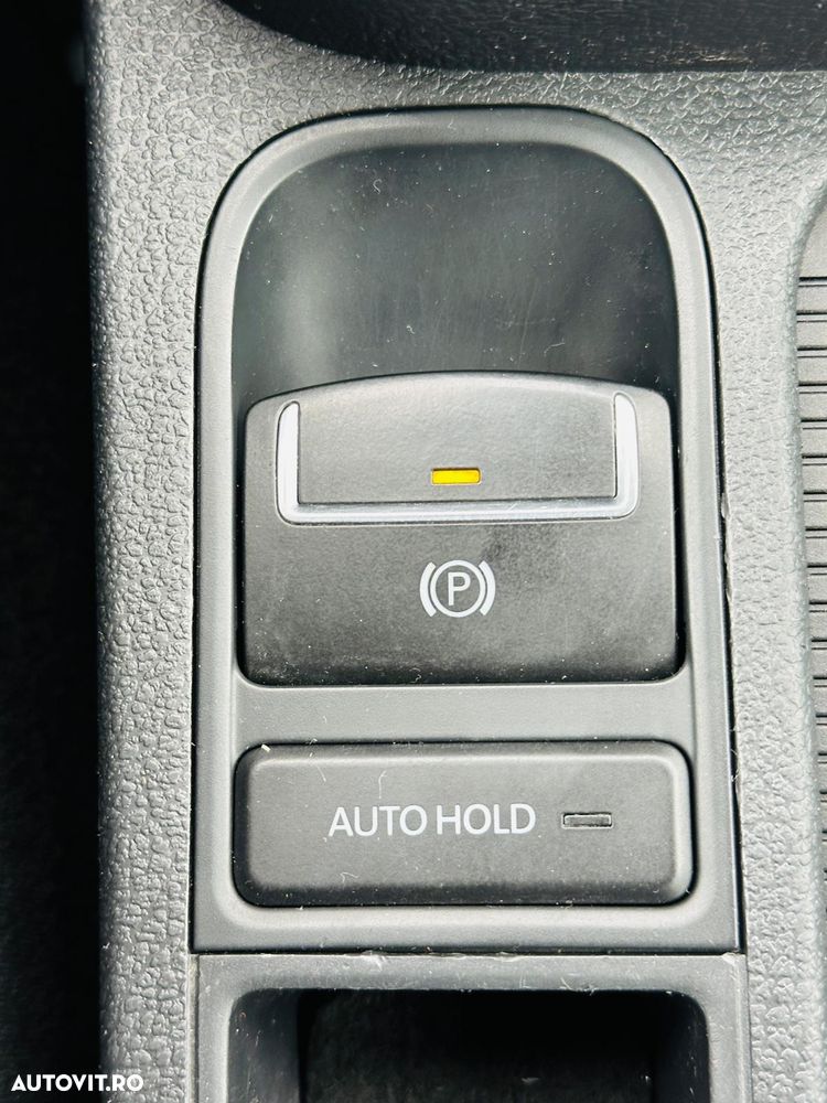 Volkswagen Tiguan 2.0 TDI DPF BlueMotion Technology Trend & Fun - 28