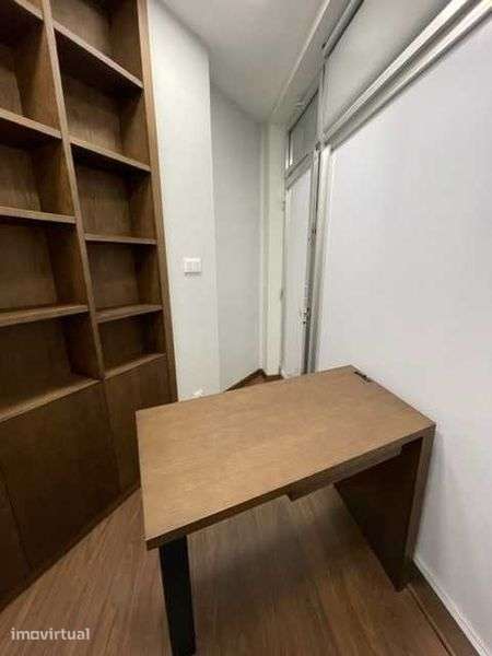 Escritório/ Gabinete - Grande imagem: 3/5