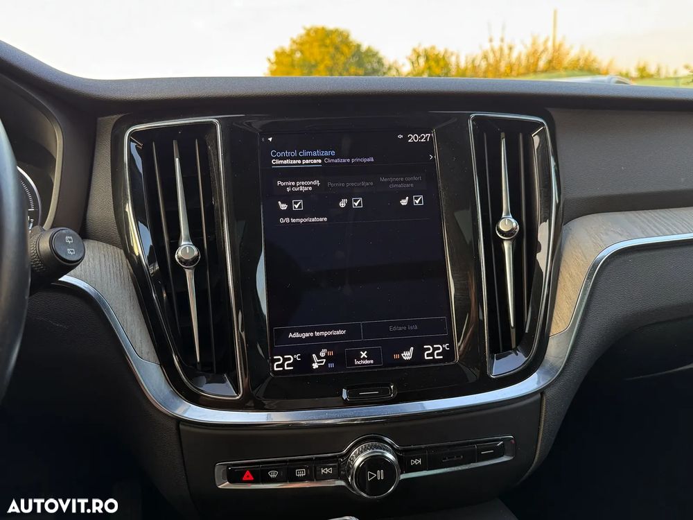 Volvo V60 T6 AWD Recharge Geartronic Inscription - 19