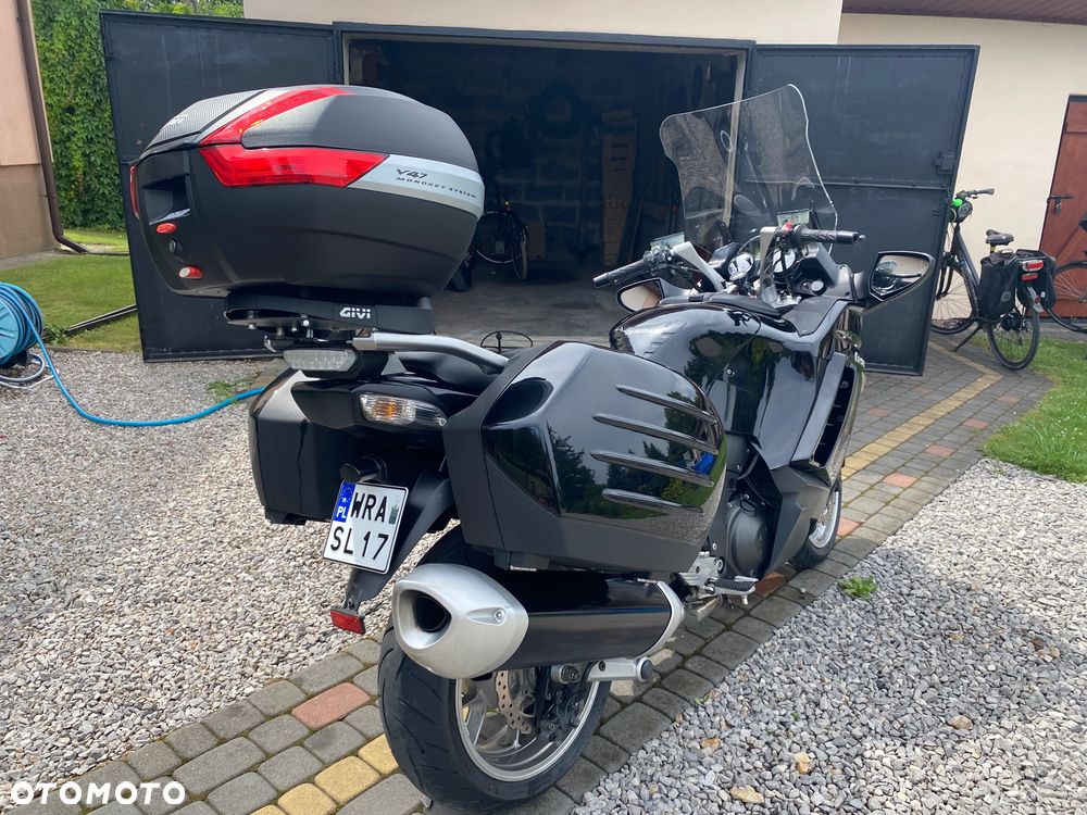 Kawasaki GTR - 6