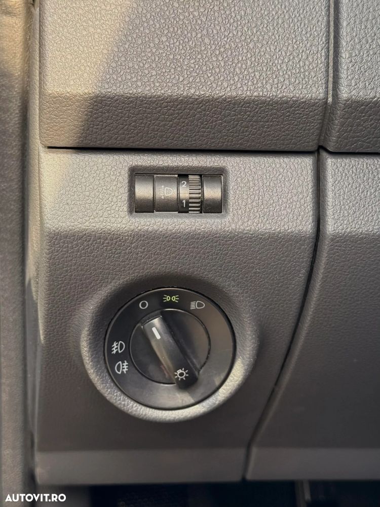 Volkswagen Amarok 2.0 BiTDI 4MOTION - 27