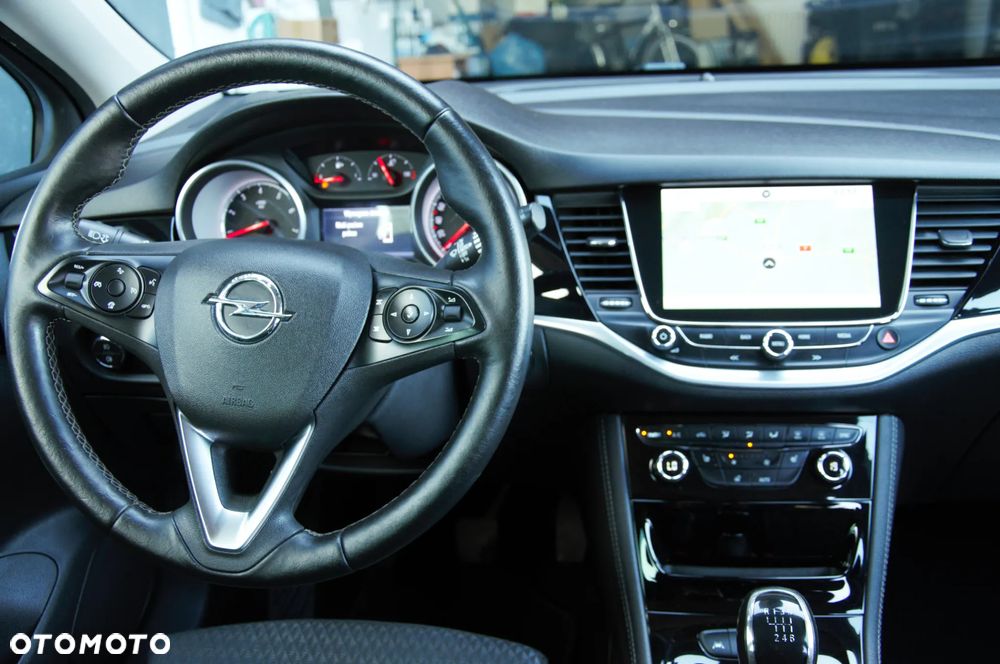 Opel Astra 1.4 Turbo Innovation - 8
