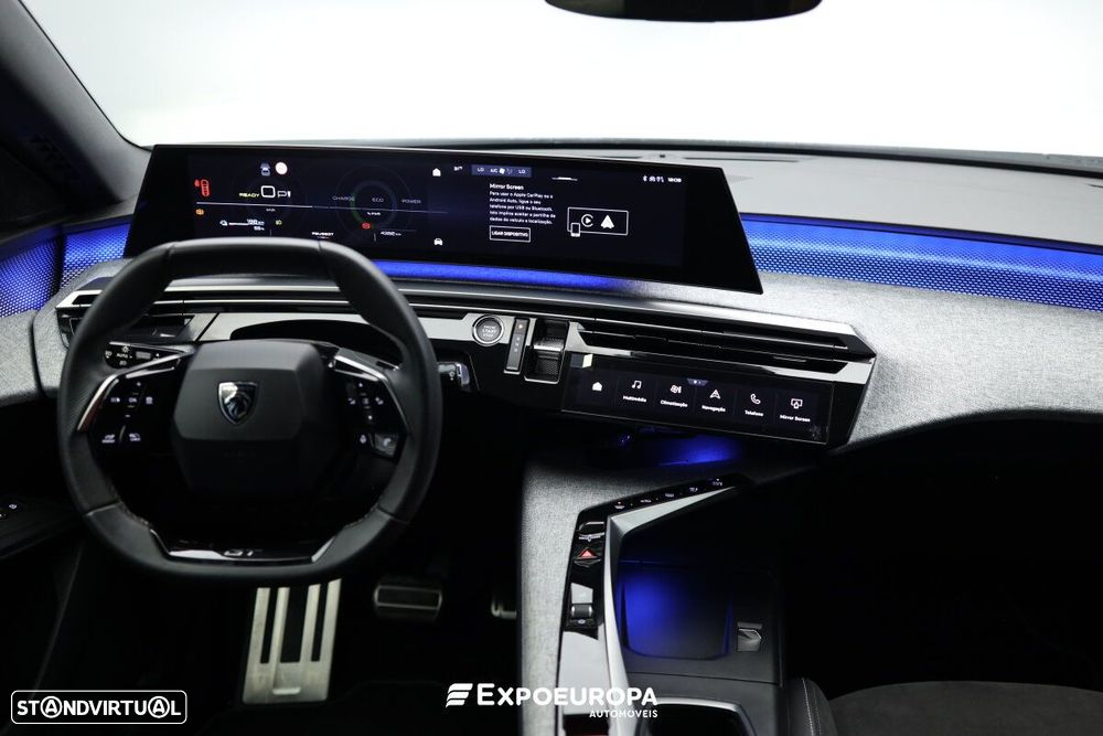 Peugeot E-3008 73 kWh GT - 10