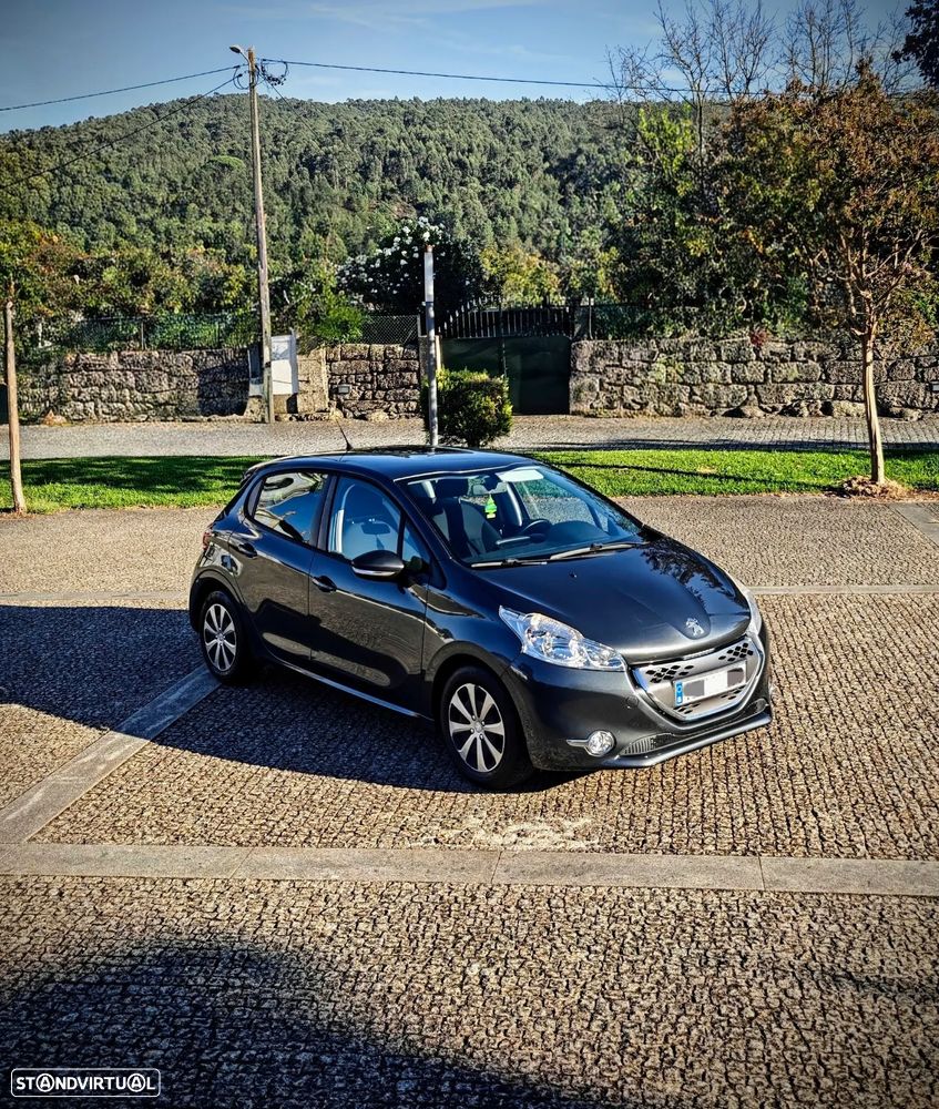 Peugeot 208 e-HDi 68 EGS5 Stop&Start Active - 1
