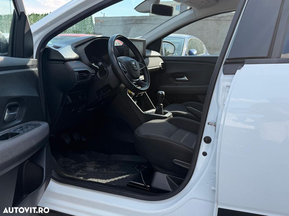 Dacia Jogger 7 locuri TCe 110 Essential - 16