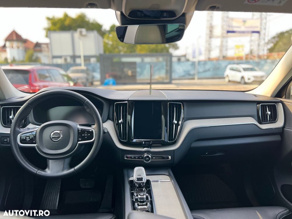 Volvo XC 60 B5 MHEV AWD Inscription - 8