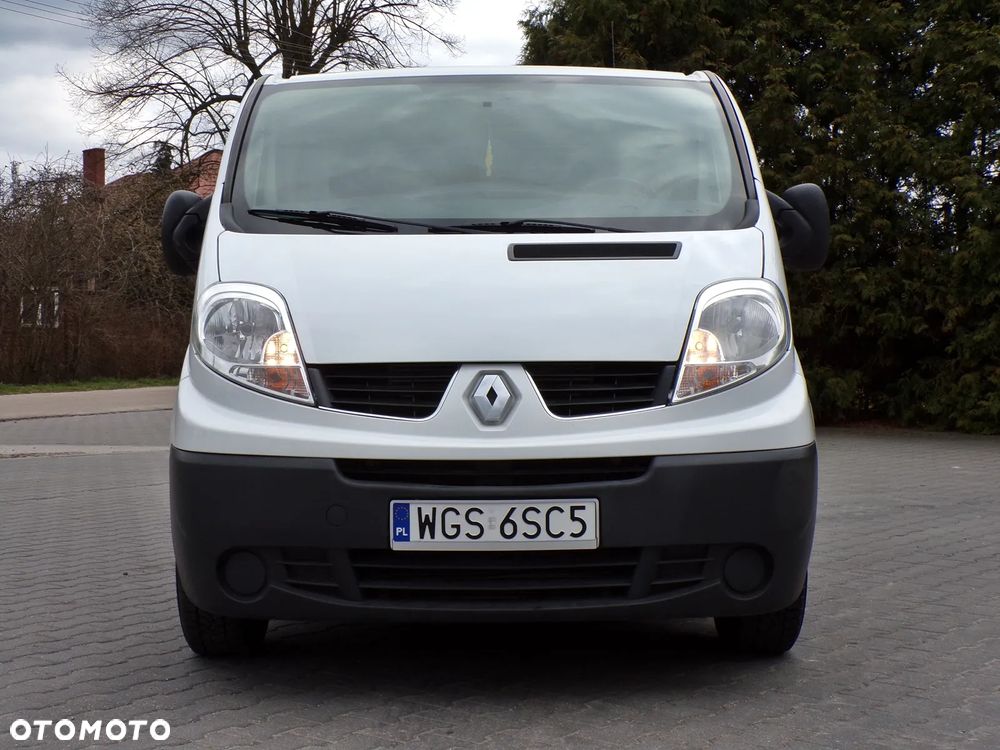 Renault TRAFIC - 6