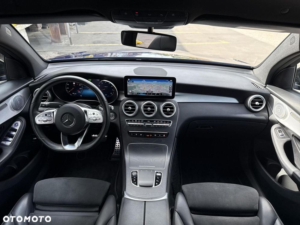 Mercedes-Benz GLC - 25