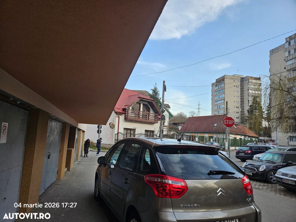 Citroën C4 Picasso - 10