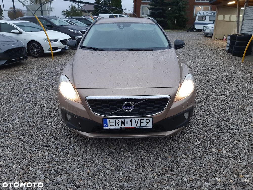 Volvo V40 Cross Country 2014 photo 4