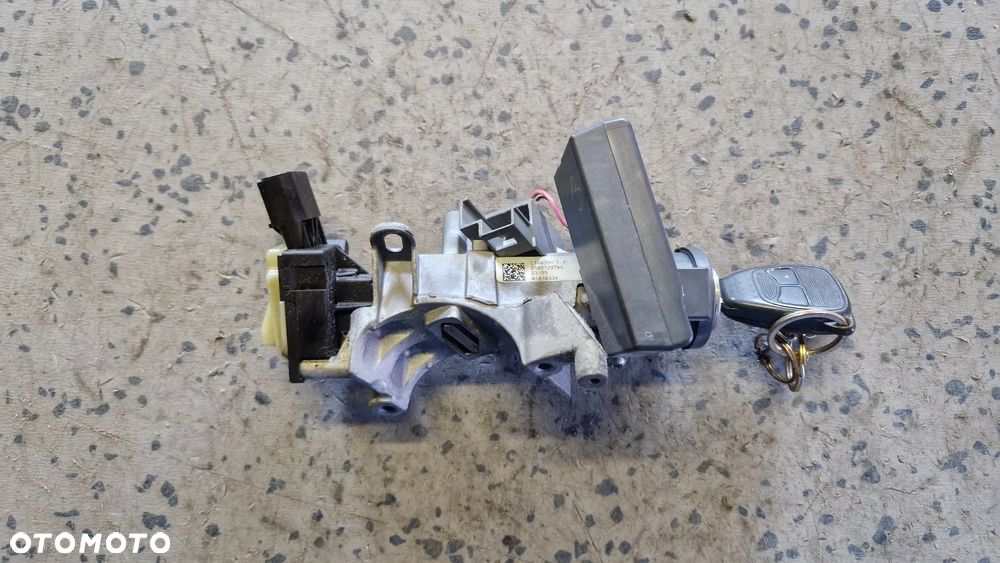 DODGE CALIBER STACYJKA 05057297AG - 1