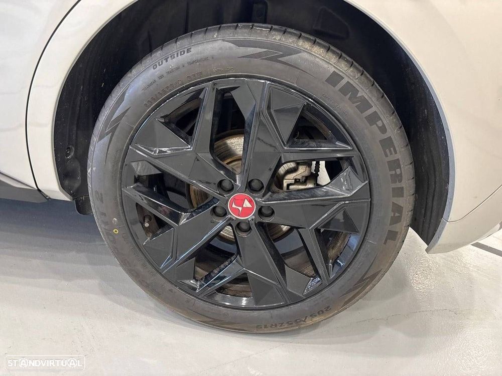 DS DS4 1.5 BlueHDi Performance Line EAT8 - 11