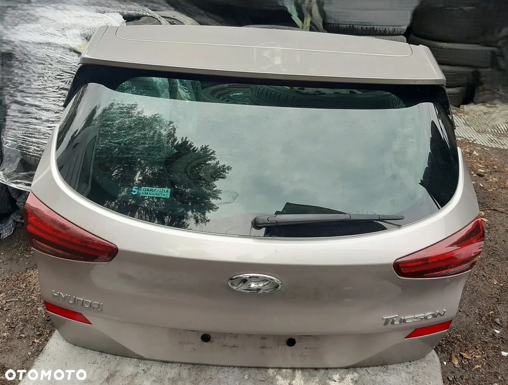 Klapa bagażnika HYUNDAI TUCSON III LIFT Y3Y KPL