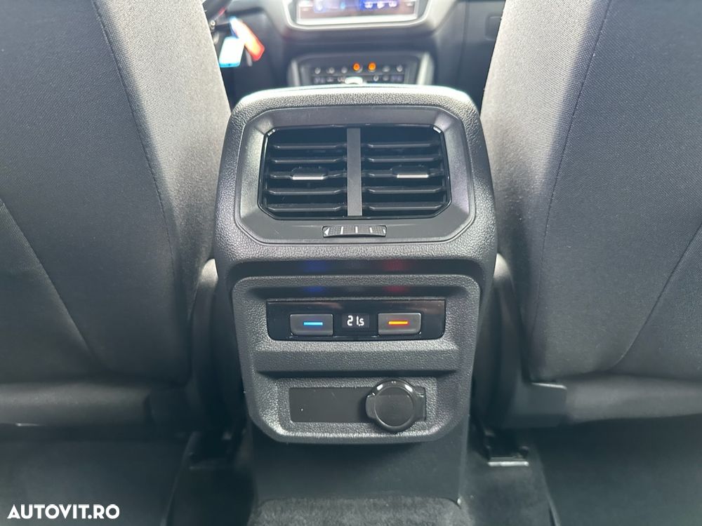 Volkswagen Tiguan 2.0 TDI SCR 4MOTION DSG Elegance - 16