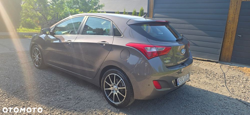 Hyundai i30 1.6 GDI Classic - 1