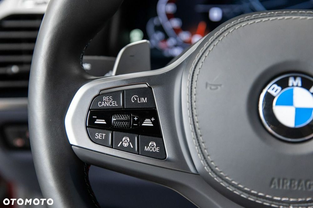 BMW Seria 8 M850i xDrive - 36
