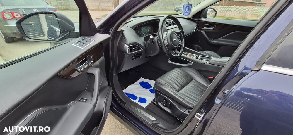 Jaguar F-Pace 20d AWD Portfolio - 6