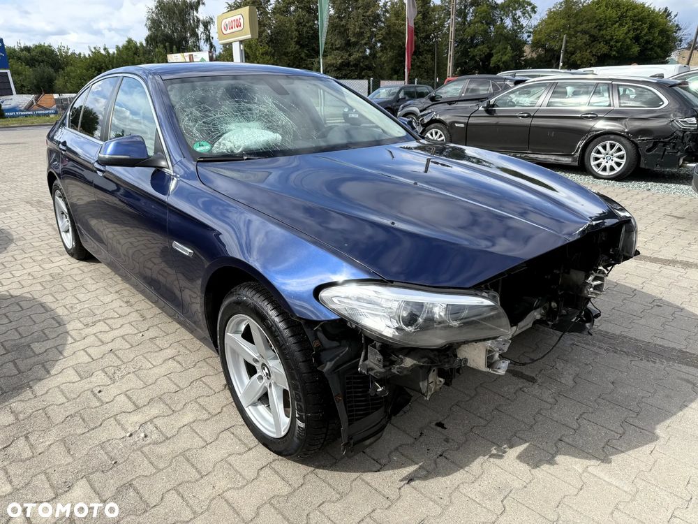 BMW Seria 5 520d - 5