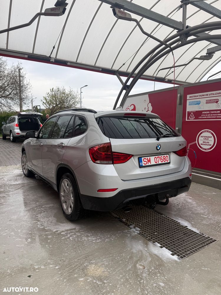 BMW X1 xDrive20d - 4