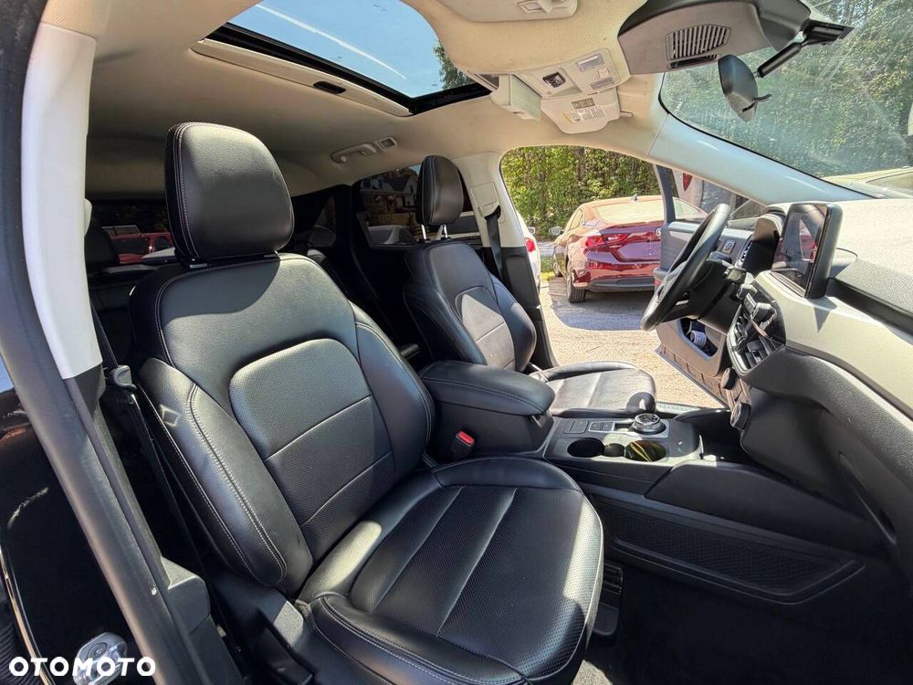 Ford Escape 2.0 EcoBoost AWD Titanium - 15