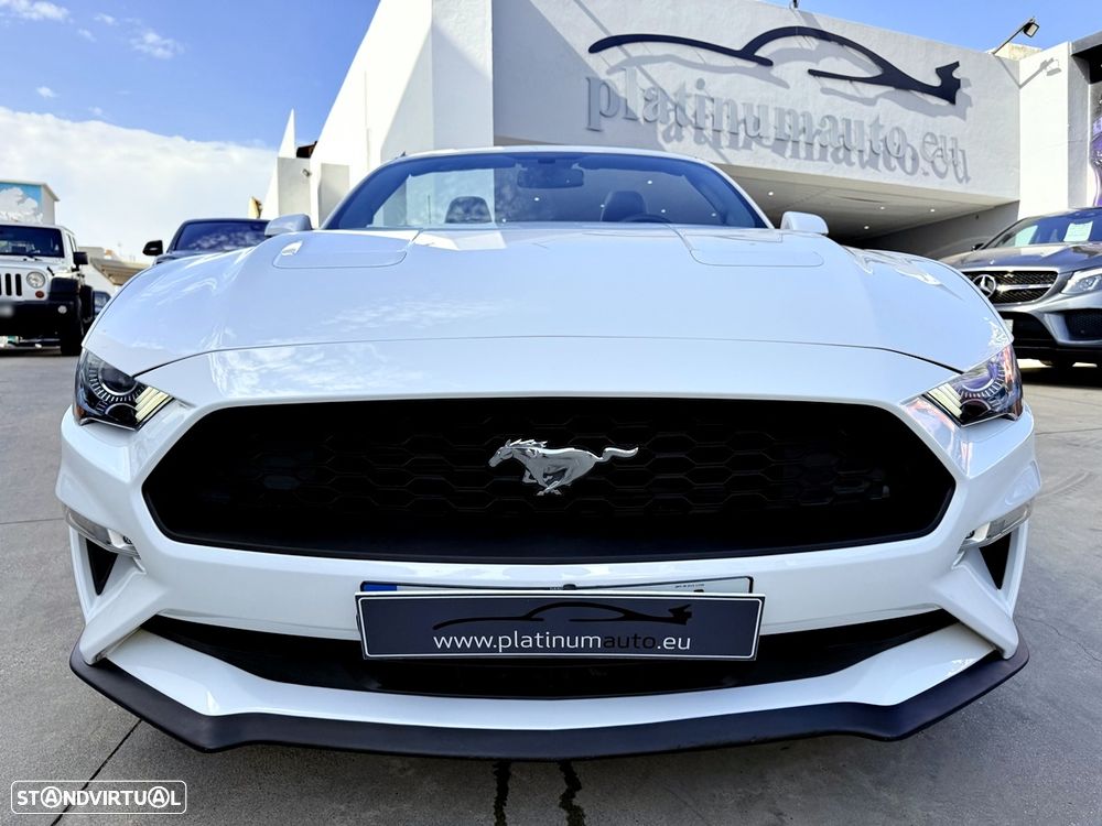 Ford Mustang 2.3i EcoBoost Aut. - 54