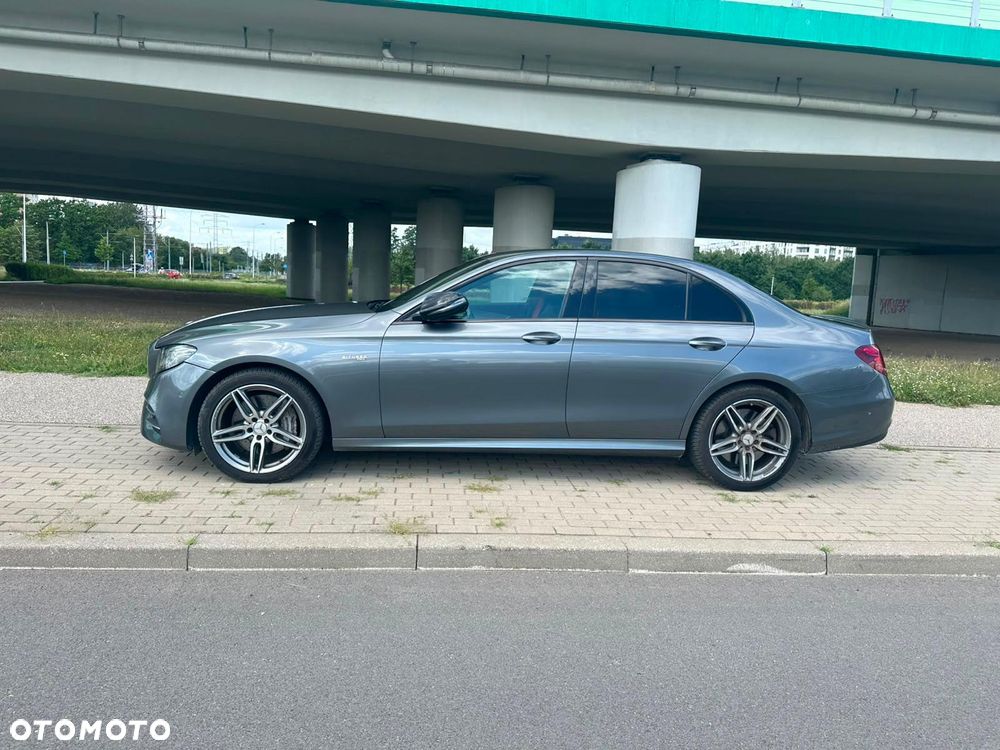 Mercedes-Benz Klasa E - 2