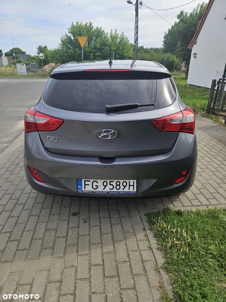 Hyundai i30 1.4 Base - 8