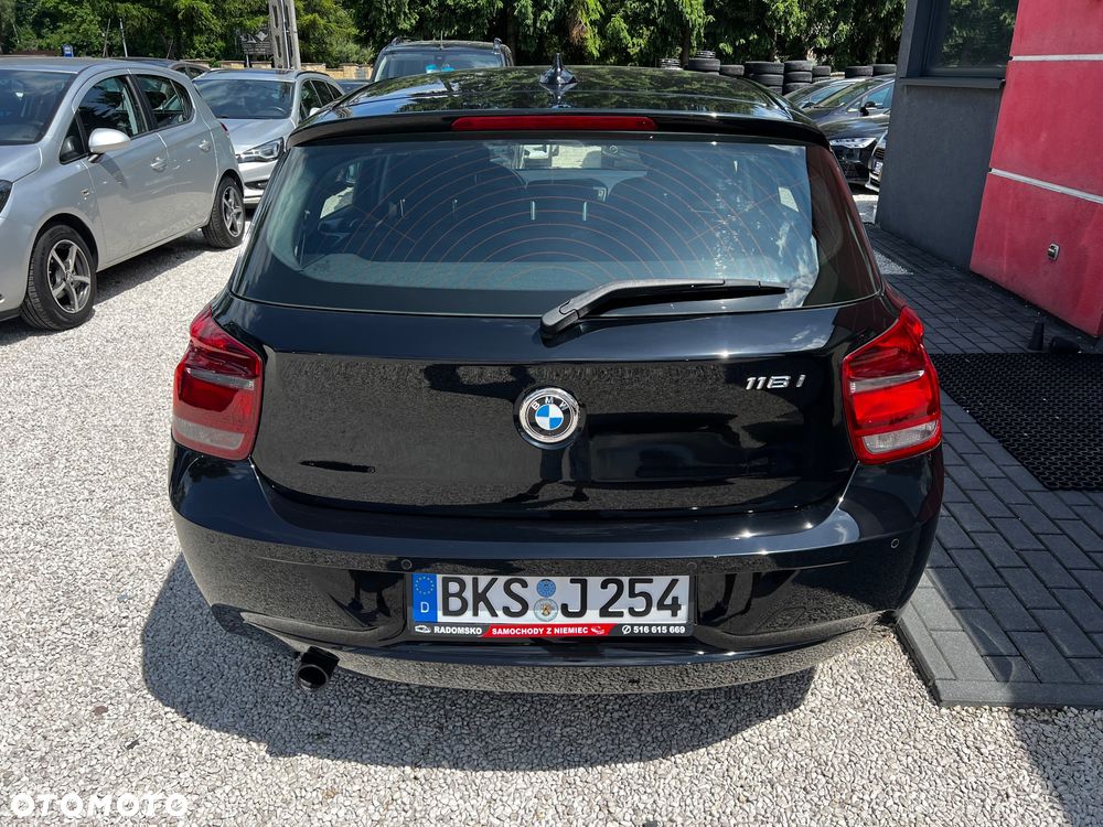 BMW Seria 1 116i - 15