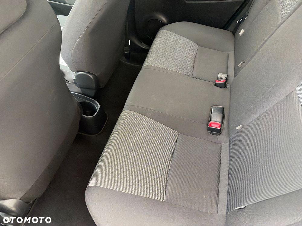 Toyota Yaris 1.0 Premium EU6 - 13