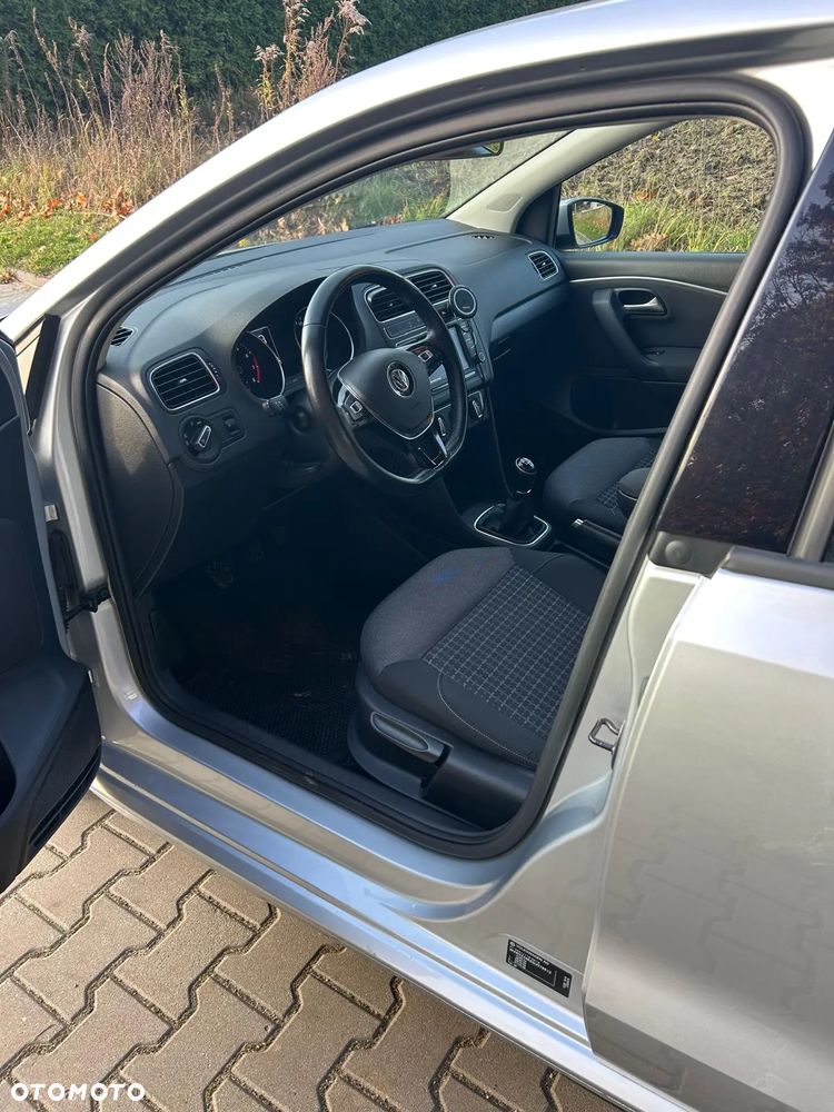 Volkswagen Polo V Hatchback 14-17 - 6