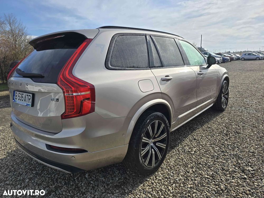 Volvo XC 90 - 3
