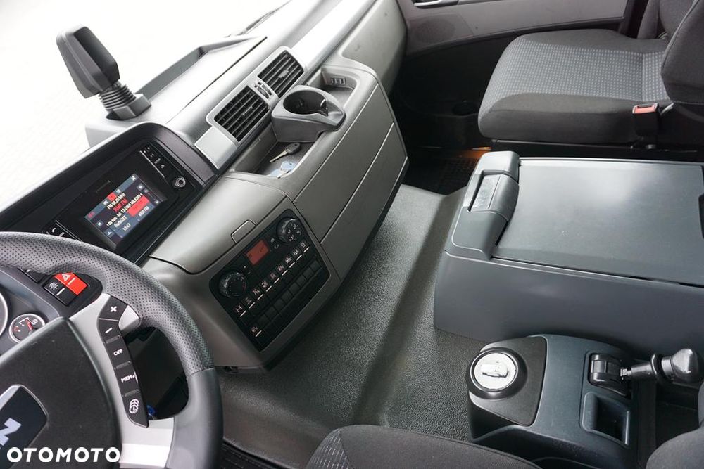 MAN TGM / 19.250 / E 6 / ACC / WYWROTKA / ŁAD. 9775 KG - 9