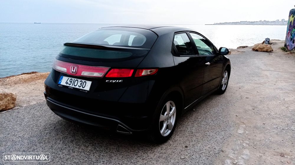 Honda Civic 1.4 i-VTEC Sport Edition - 3