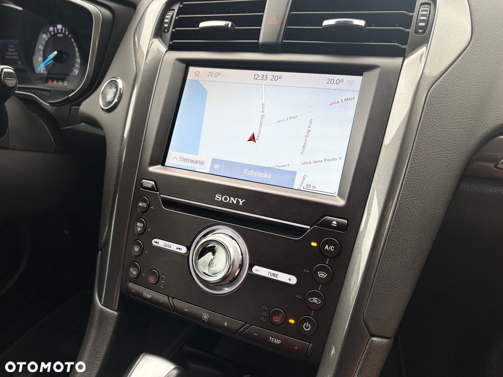 Ford Mondeo 2.0 Hybrid Titanium - 31
