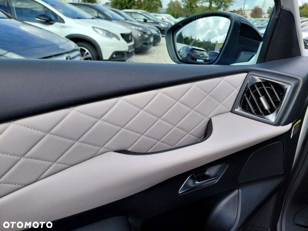 DS Automobiles DS 3 Crossback - 12
