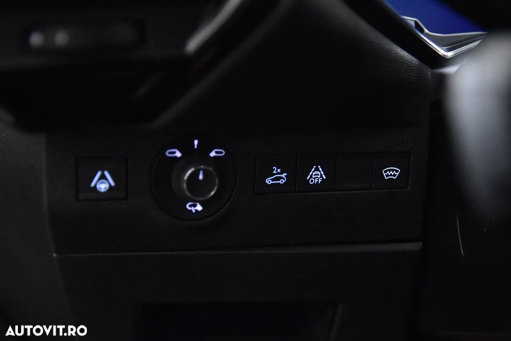 DS Automobiles DS 7 Crossback 1.6 PureTech 180 S&S EAT8 RIVOLI - 15