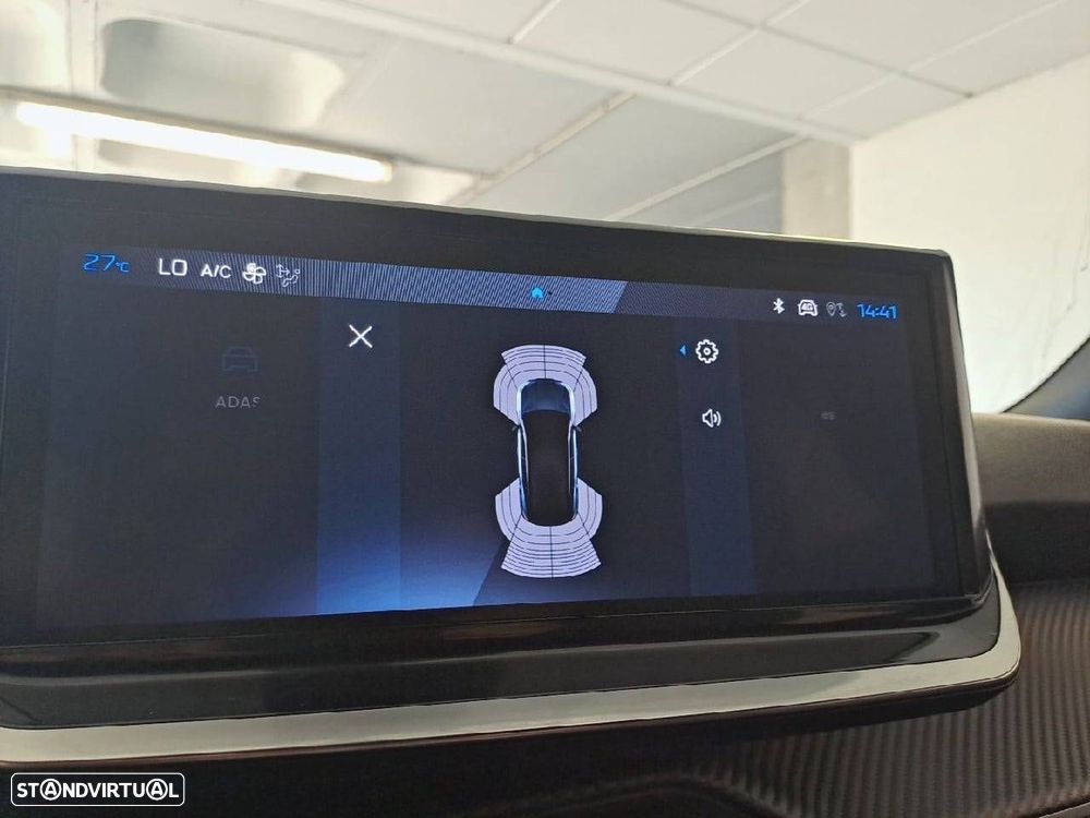 Peugeot 2008 1.2 Hybrid Allure e-DCS6 - 25