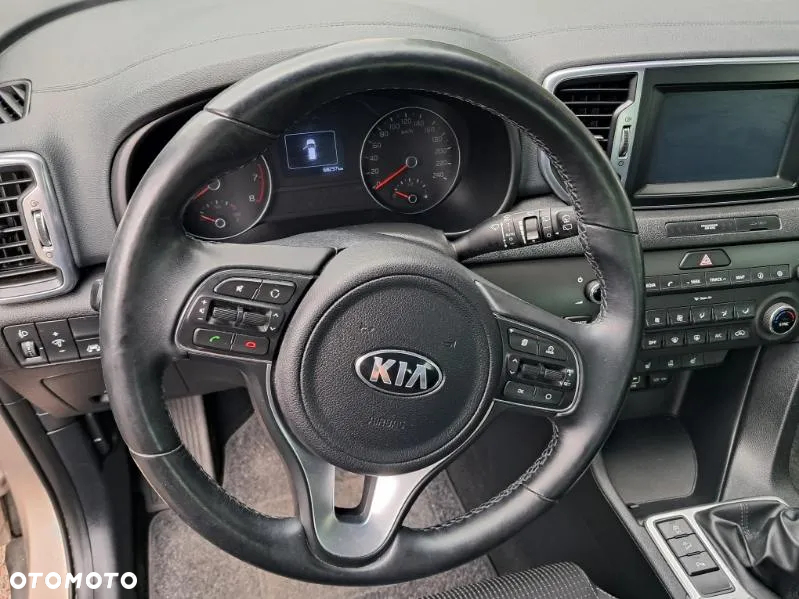 Kia Sportage 1.6 GDI 2WD ISG Spirit - 16