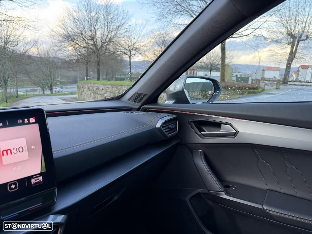 Cupra Formentor 1.4 e-Hybrid DSG VZ - 24