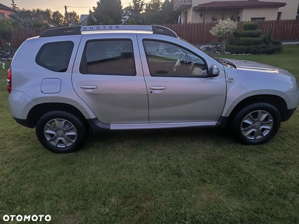 Dacia Duster 1.6 Blackstorm - 11