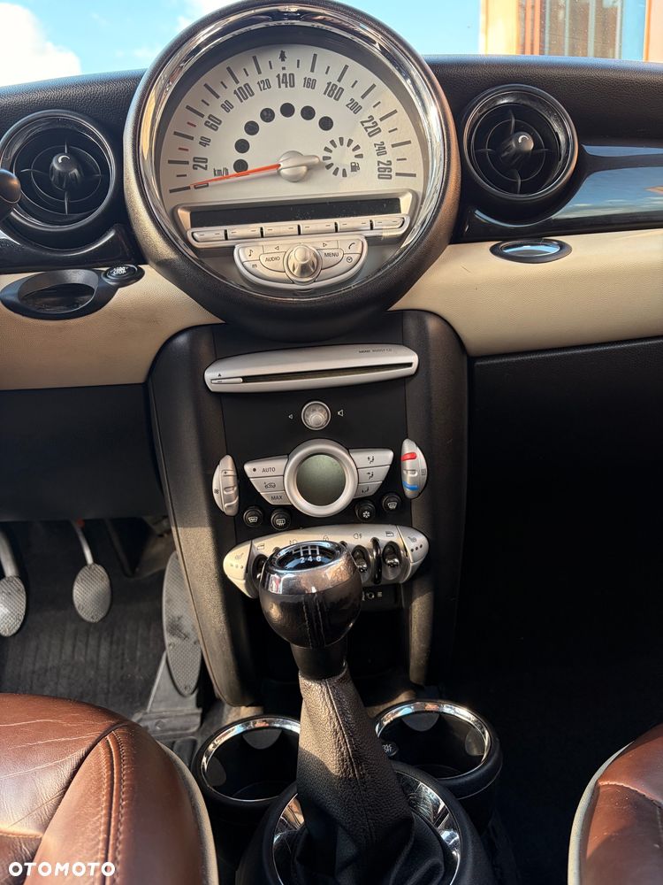 MINI Clubman One - 7