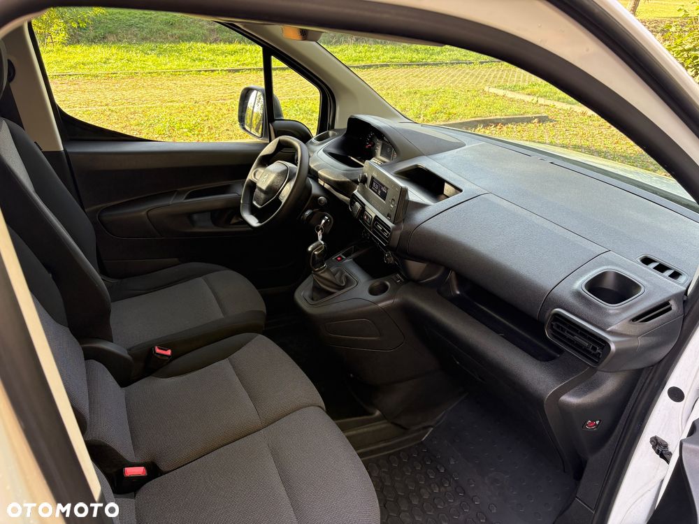 Peugeot Partner - 13